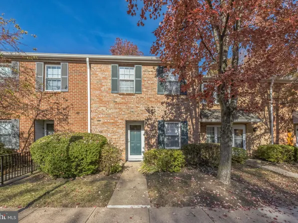 12 Sycamore Ct, Lawrence Township, NJ 08648