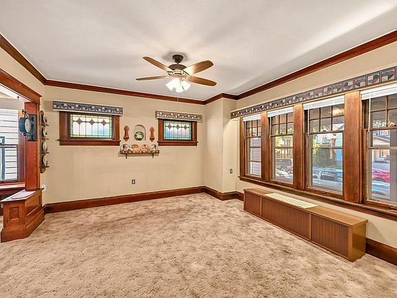 4th image of 3614 W Rogers STREET