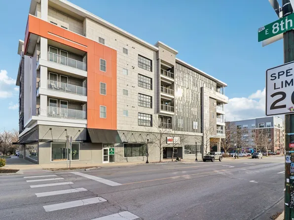 800 New Hampshire St #204, Lawrence, KS 66044