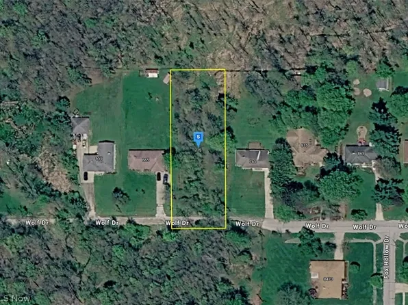715 Wolf Dr, Broadview Heights, OH 44147