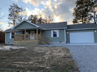 545 Stone Cliff Trl, Jamestown, TN 38556