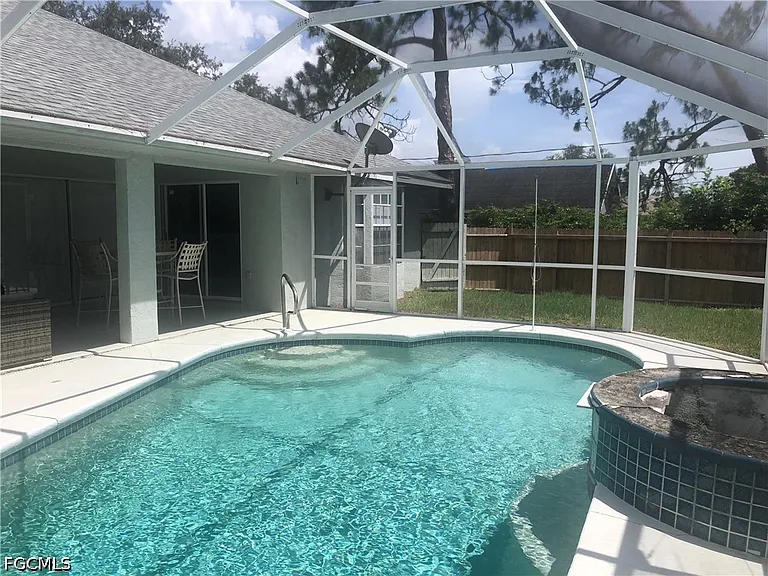 17150 Knight Dr — Photo 13