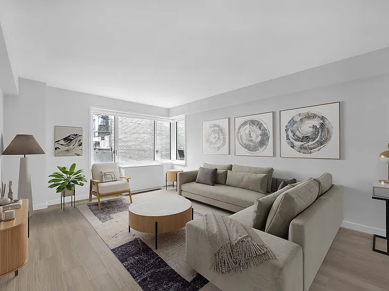 165 E 66th St #5H — Photo 3