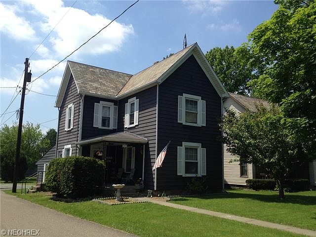 1st image of 628 Ray Ave NW
