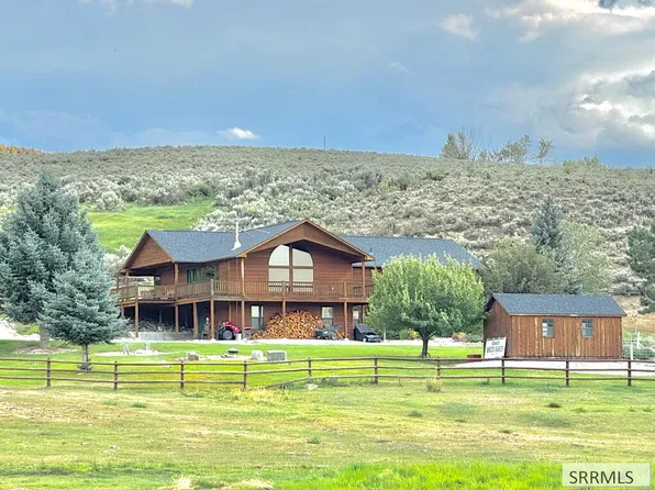 47 Skinner Ranch Rd, Salmon, ID 83467