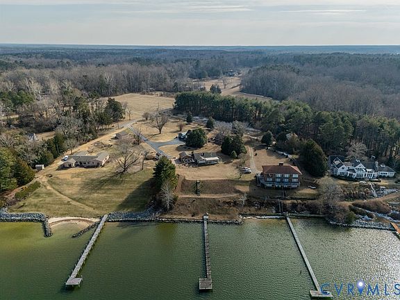 4th image of 11802 Deep Point Ln