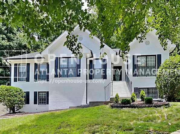 530 Alcovy Springs Dr SE, Lawrenceville, GA 30045