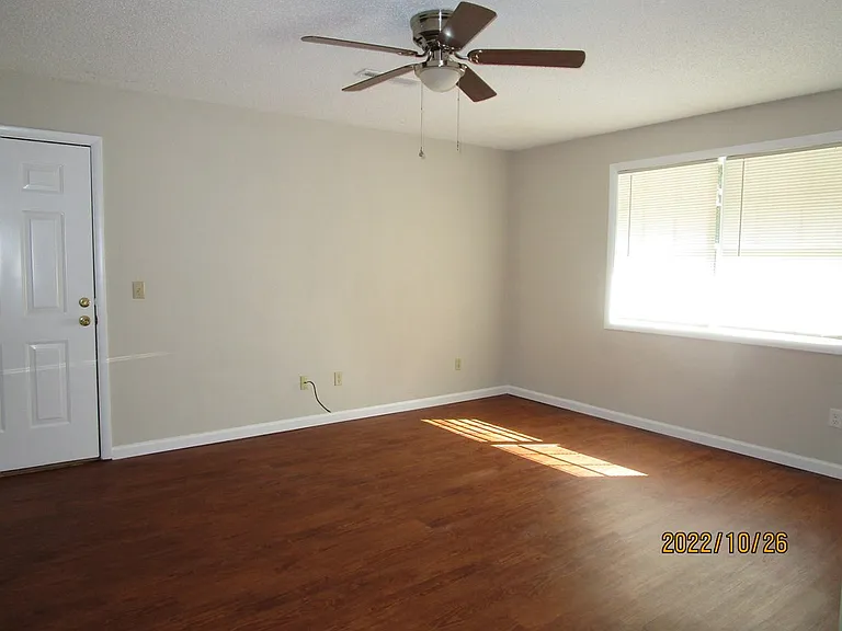 50 Parkplace Dr — Photo 13