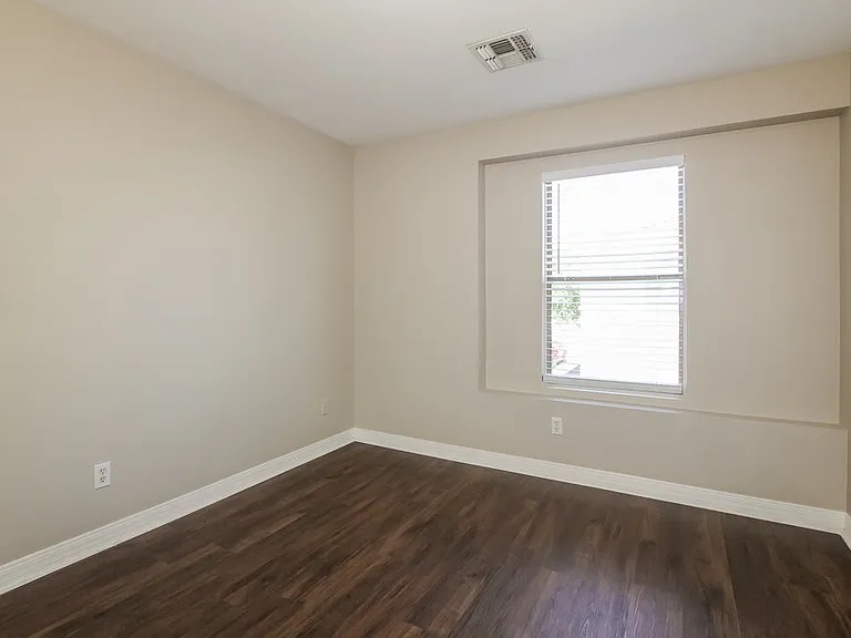 8264 W Purdue Ave — Photo 14