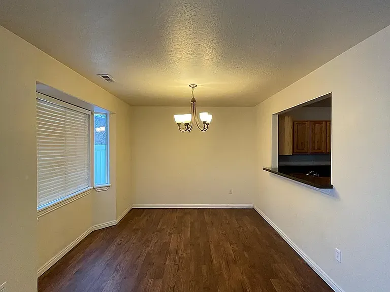 3803 S Grant Ave #3805 — Photo 4