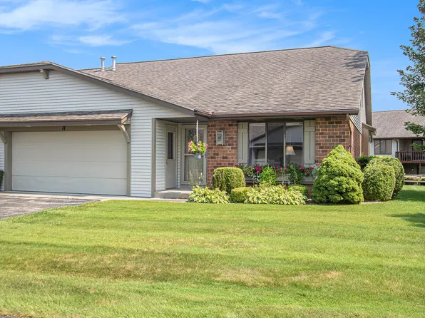 17 S Zeeland Pkwy, Zeeland, MI 49464
