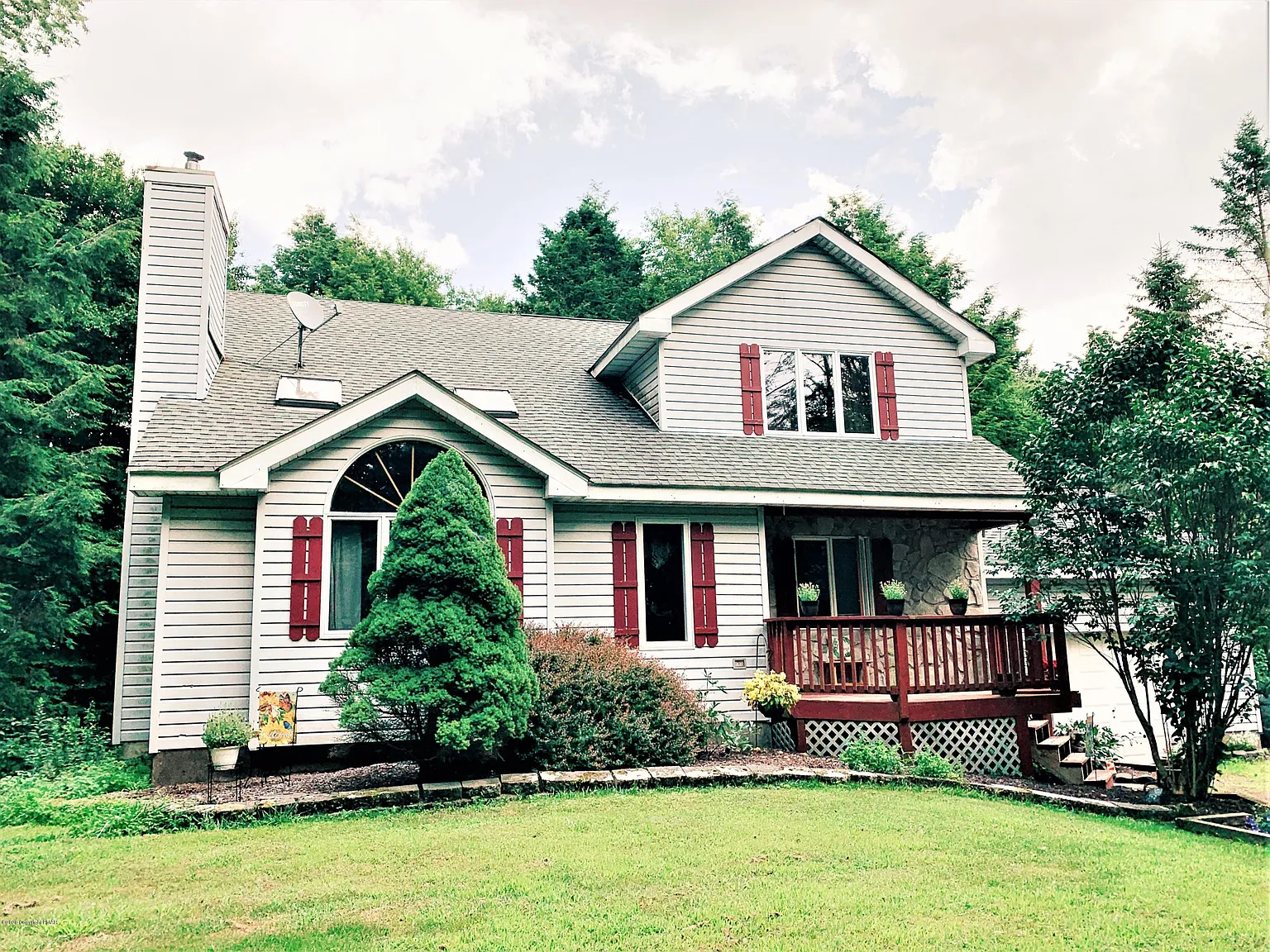 3415 Pine Hollow Rd photo 1