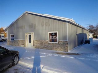 270 N Main St, Allison, IA 50602