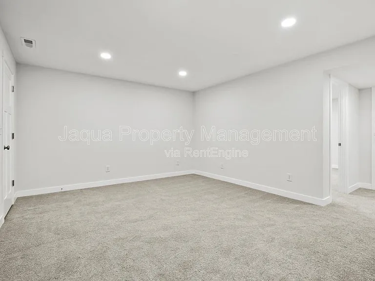 5661 Attleberry Ave — Photo 26