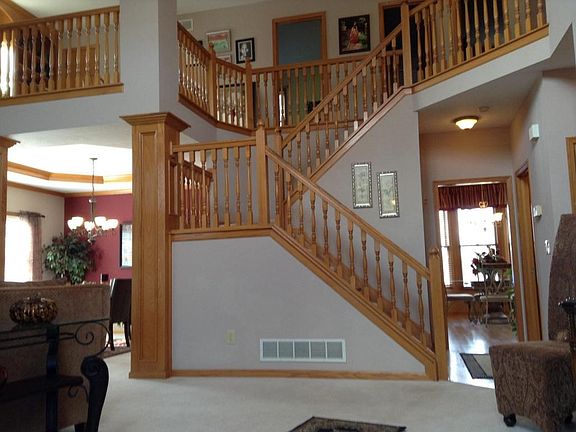 5th image of 681 Winsholen Ct