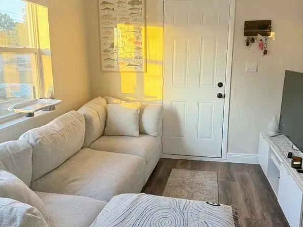 2858 Freemont Ter S #3, Saint Petersburg, FL 33712