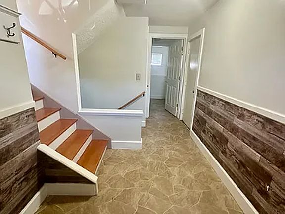 2nd image of 5617 N 69th St