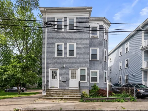25 Granfield Ave Unit 2, Roslindale, MA 02131