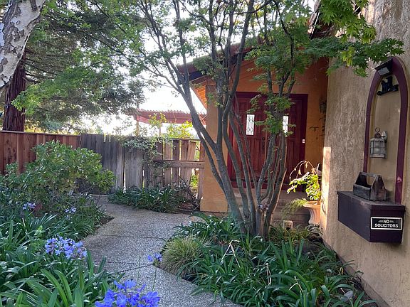 Front yard - Entrance to home