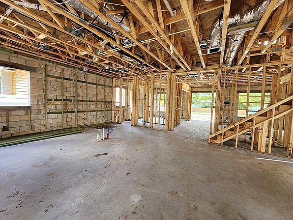 5th image of 4409 2ND AVENUE N