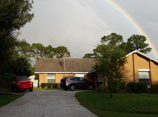 813 Isar Ave NW, Palm Bay, FL 32907