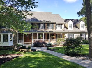 4 Shaker Mill Rd, Randolph, NJ 07869