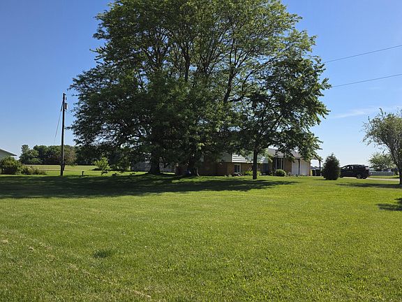 3rd image of 9504 Waterville Swanton Rd