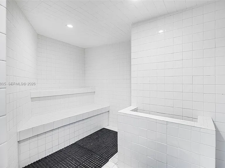 4000 Towerside Ter #1401 — Photo 47