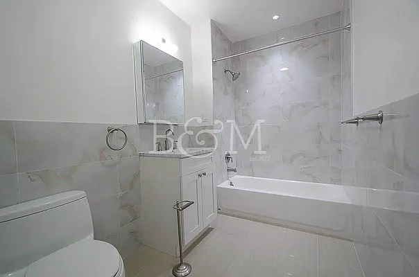 Rented by Brick&Mortar | media 23