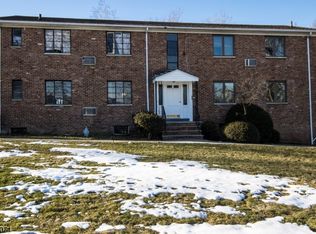 1 Troy Dr APT A, Springfield, NJ 07081