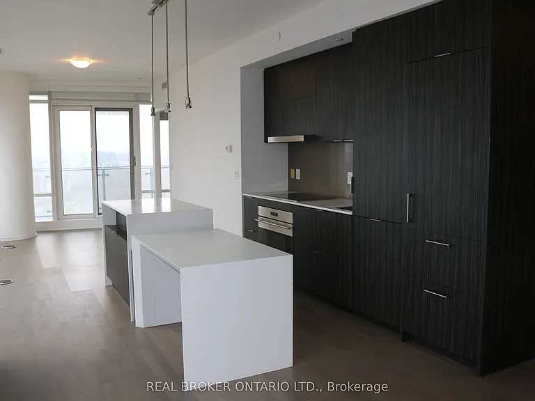 1 Bloor St E #5209 — Photo 13