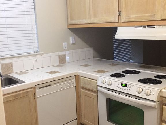 4th image of 2461 American River Dr