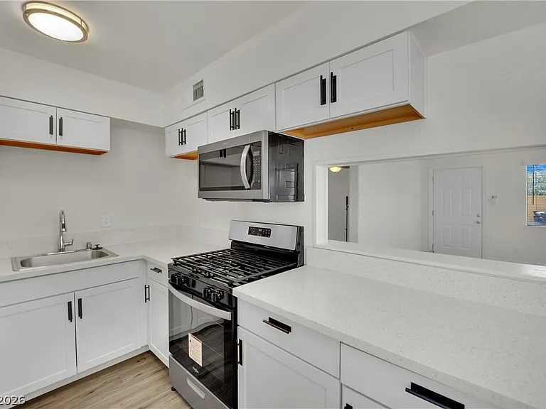 1304 Rexford Pl #1 — Photo 13