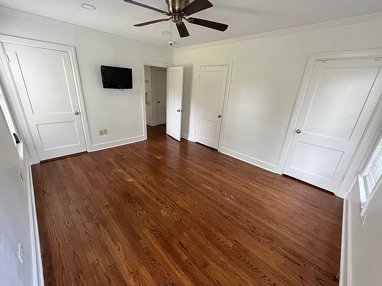 1306 Spencer Ave — Photo 20