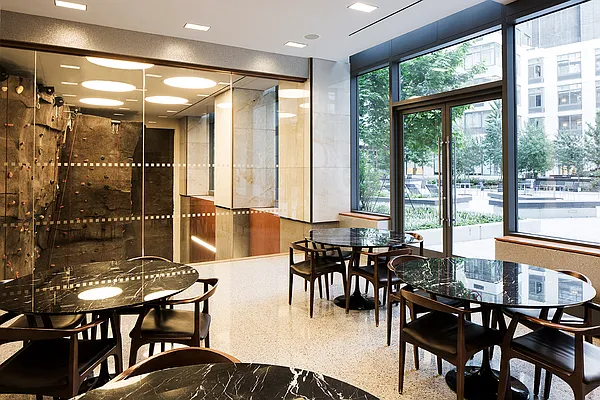 Rented by Windsor Property Management | media 23