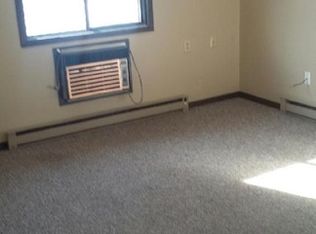 322 N Commercial Ave #5, Eagle Grove, IA 50533