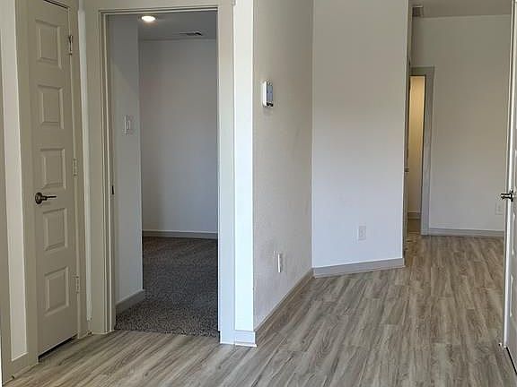 4th image of 6903 Telford Hollow Trl