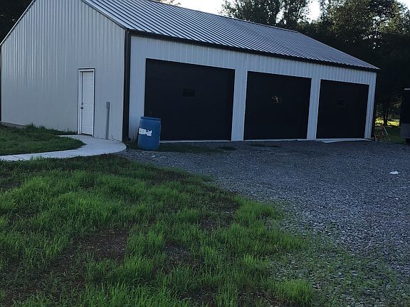 5th image of 309 Meadowlark Dr