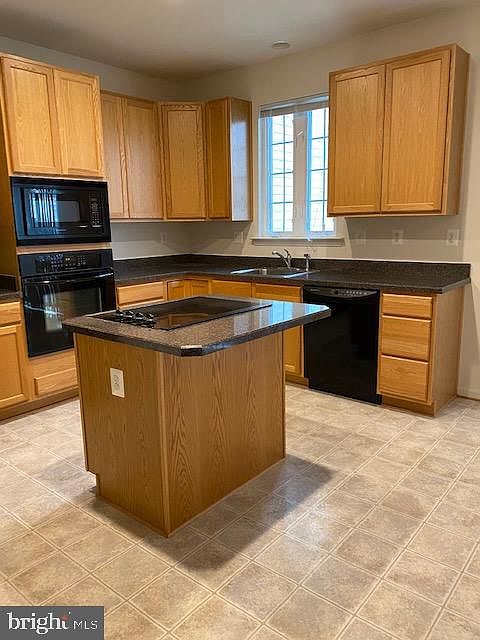 1st image of 22715 Ventura Way