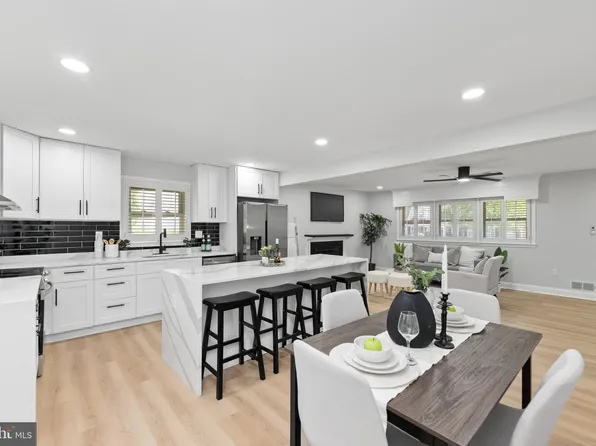12 Gorsuch Rd, Lutherville Timonium, MD 21093