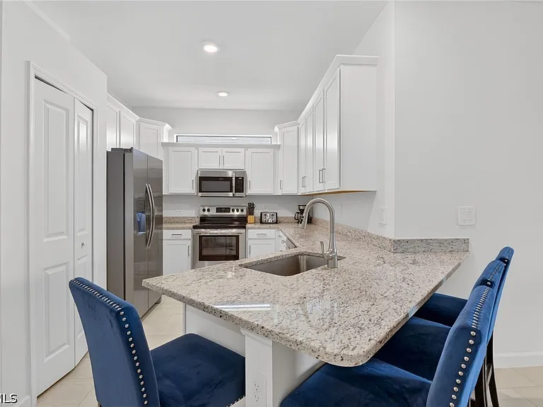 14008 Hunter Oak Dr — Photo 11