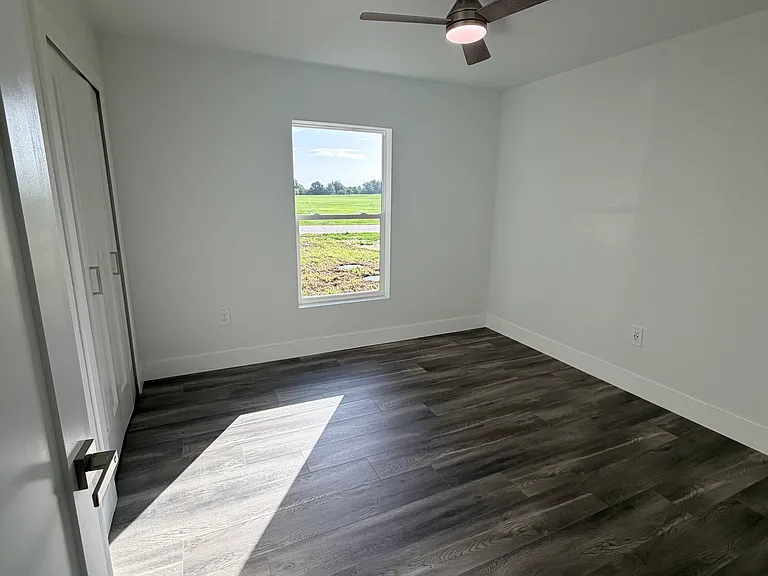 7016 Golf Club Dr — Photo 9