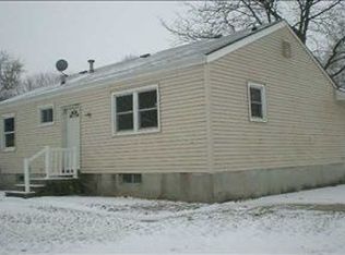 1323 E 28th St, Des Moines, IA 50317