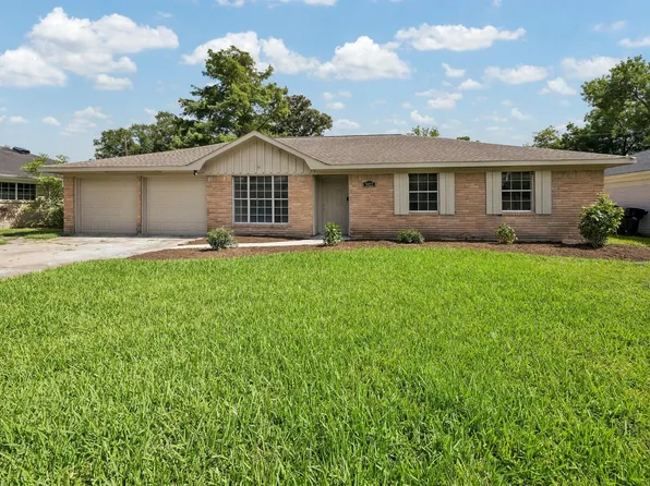 5922 Fontenelle Dr, Houston, TX 77035