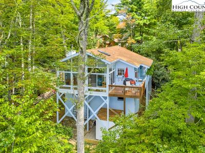 200 Tamarack Road, Newland, NC, 28657