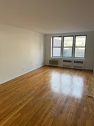 320 West 30th Street, #7J