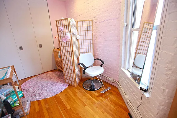 Rented by Keller Williams NYC | media 36