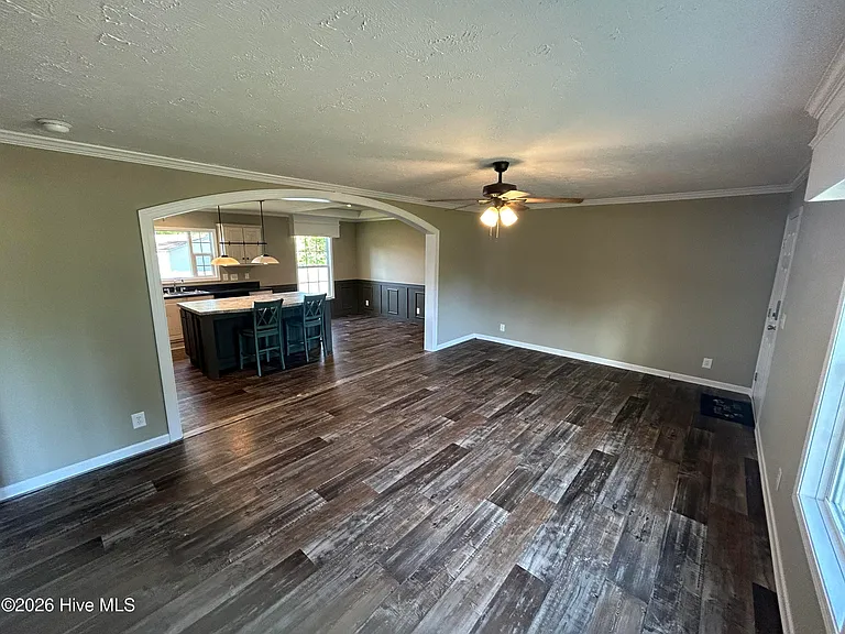 857 Nicholas Dr SW — Photo 6