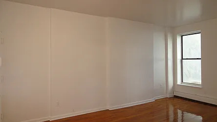 Rented by RC REAL ESTATE OF NEW YORK