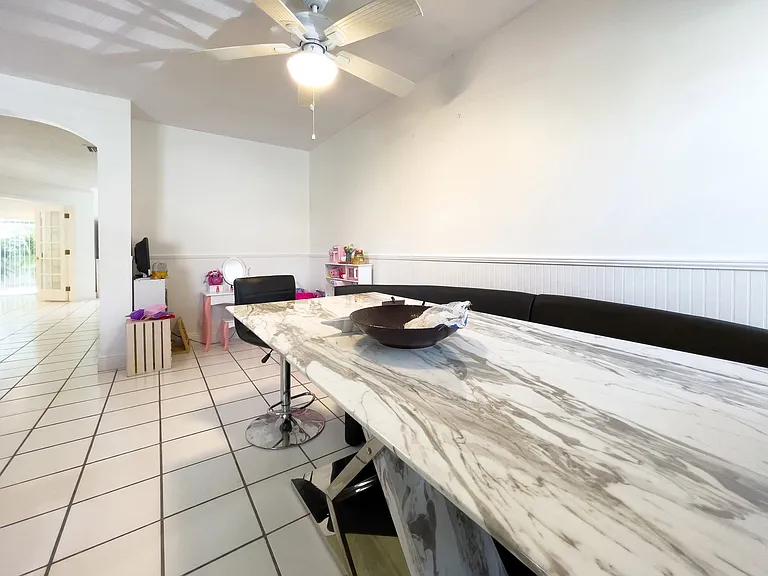 931 Opal Ter — Photo 29